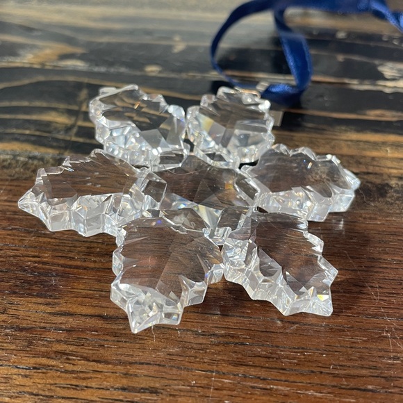 Swarovski 1996 Christmas ornament in box.  Rare. - Picture 6 of 17